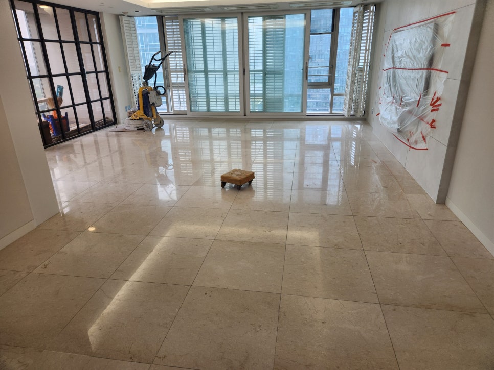 시공전 거실 전경